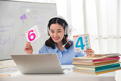 女教师波多野结衣在线播放 采取多维度的结衣分析框架
