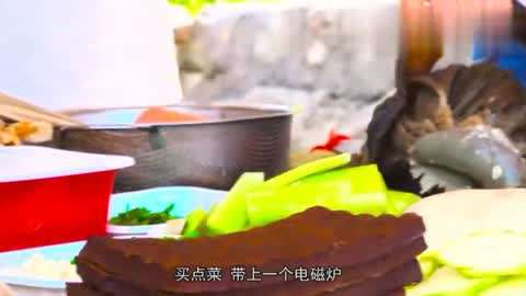 美女什么都没有穿 相关产品