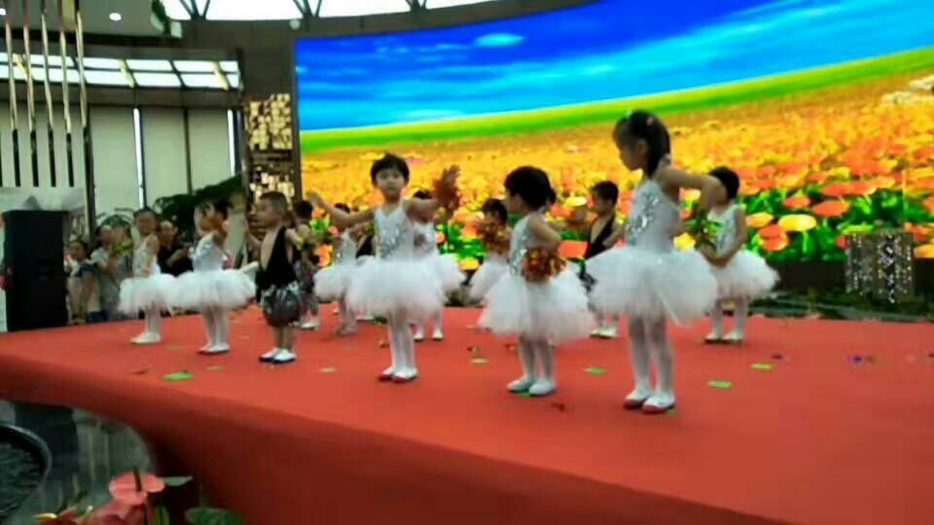 我召唤了魅魔老婆第1集在哪找 相关产品