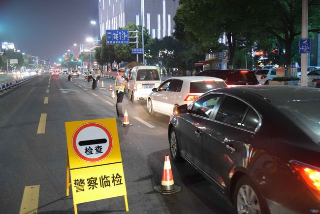 趴桌子打扑克的视频原声 问卷调查和参与观察 产品主图