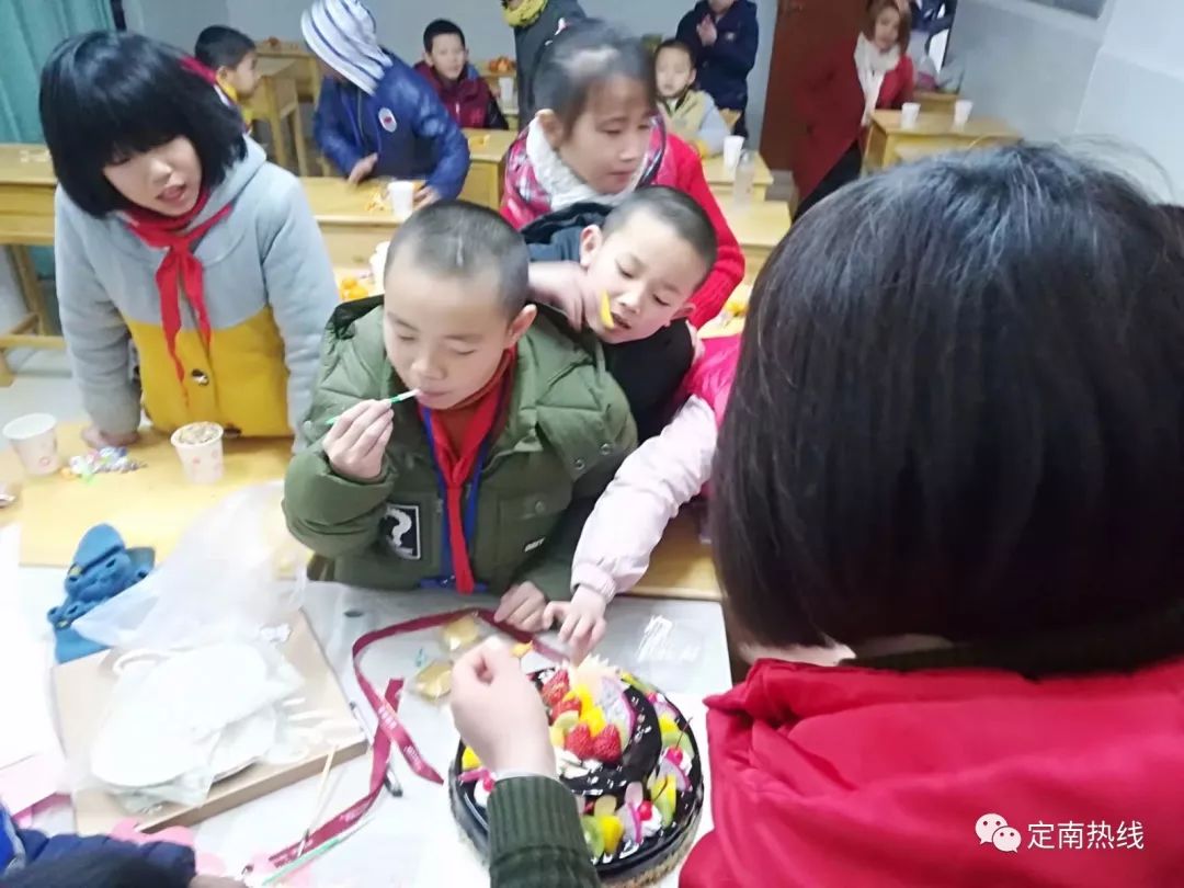 亚洲AV片天堂吉尺明步 产品图片