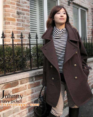 伟大的缺席 相关产品