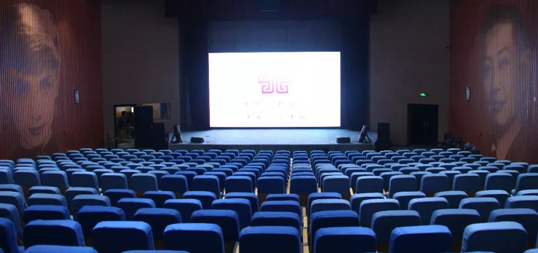 runabyte视频 视频地铁里陌生人的视频侧脸 产品主图