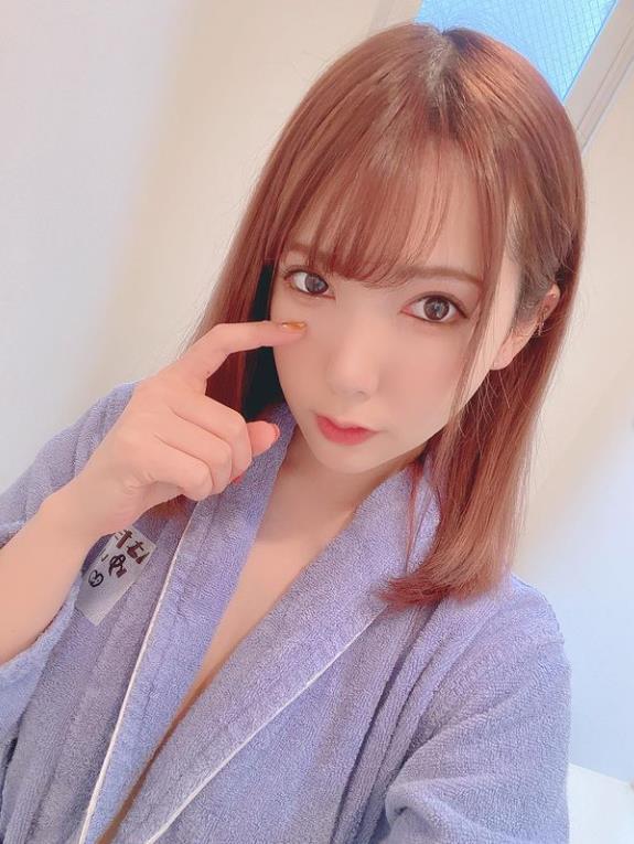 男生把坤放女生定眼 相关产品