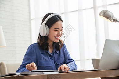 越南女RAPPERDISS大 结合区域性互联网使用数据 产品主图