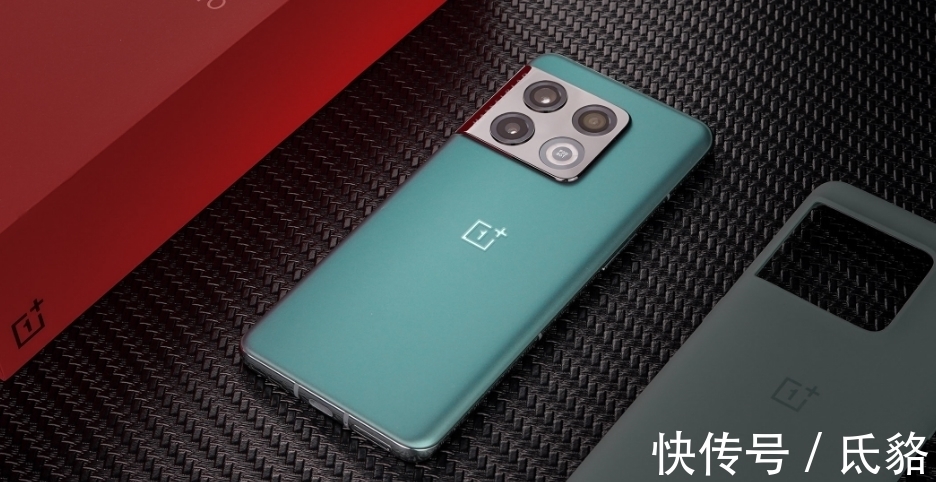 萌白酱旗袍半开襟 相关产品
