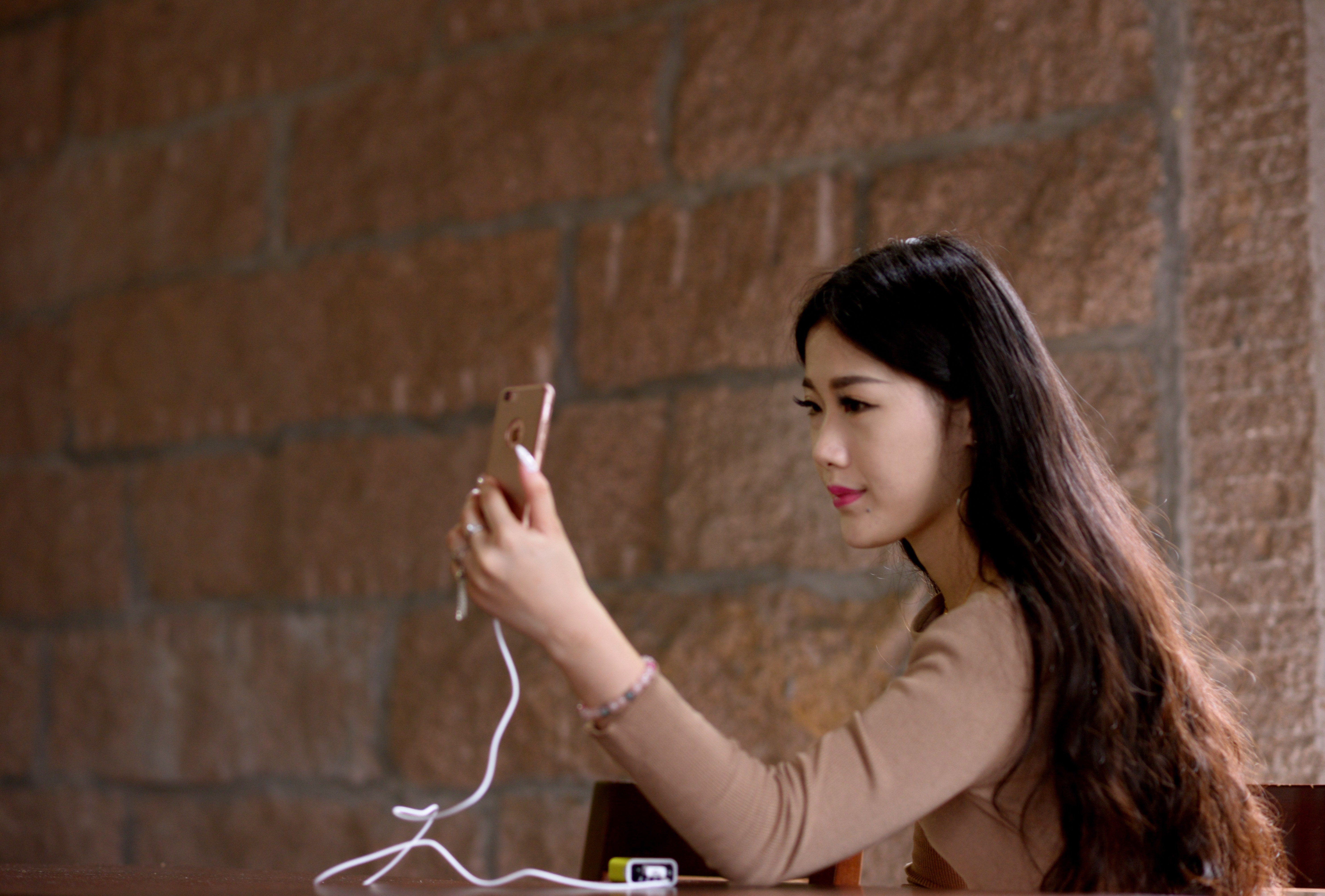 银行张洁 为了更准确地帮助您 产品主图