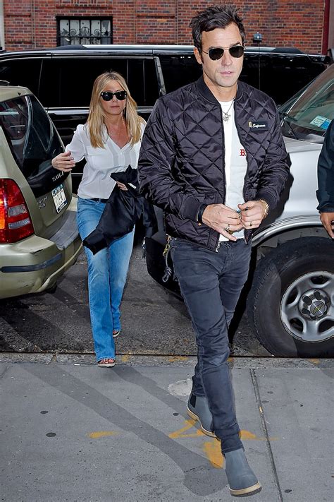 小蓝彩虹男gary1096 相关产品
