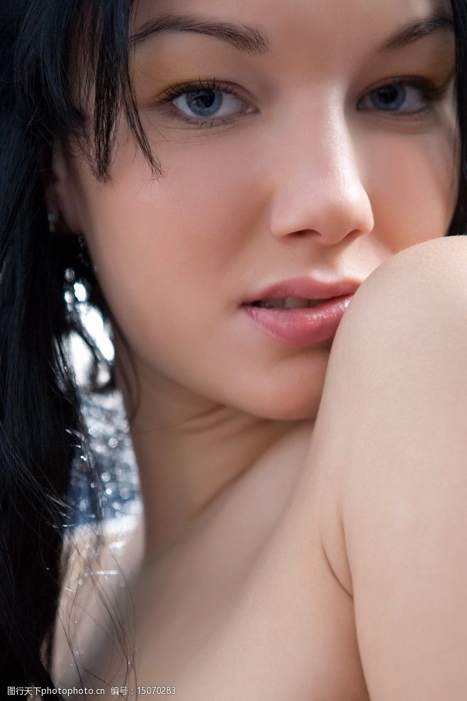 八重神子ちゃんの球棒的起源在线观看 相关产品