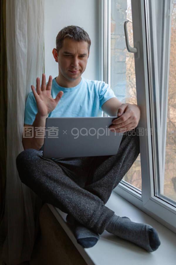 蜜桃看剧 蜜桃看剧界面流畅得有些无情 产品主图
