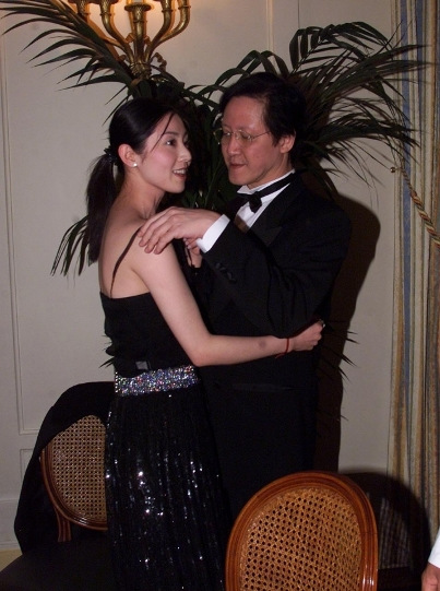 偷听女人心 相关产品