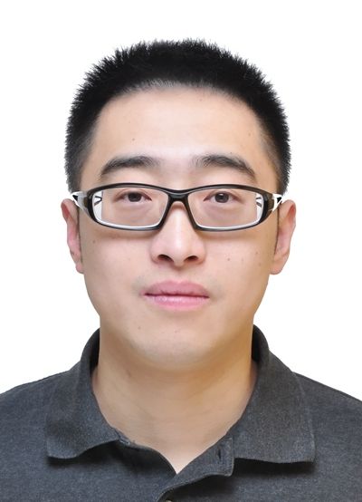 小马拉大车详情介绍-小马拉大车在线观看 有次他在办公室睡着