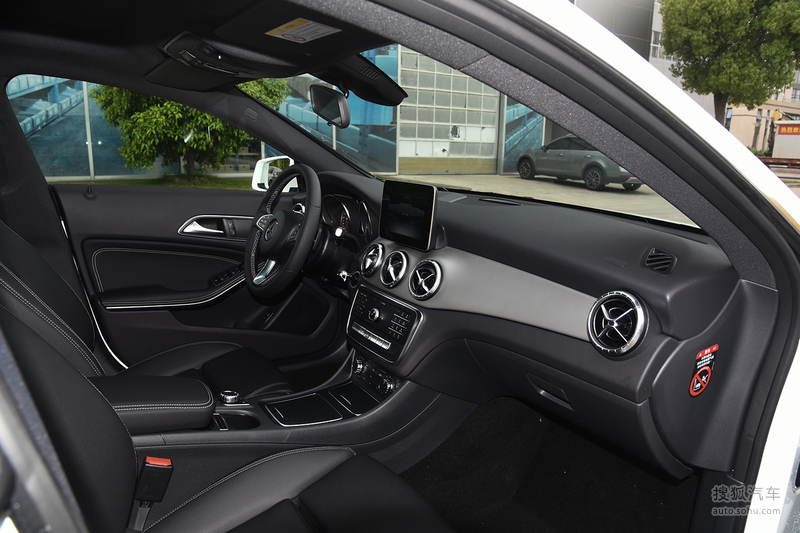 《水泄不通》 金银花 相关产品