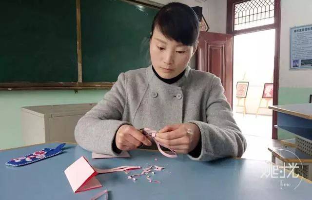 夜巴黎 相关产品