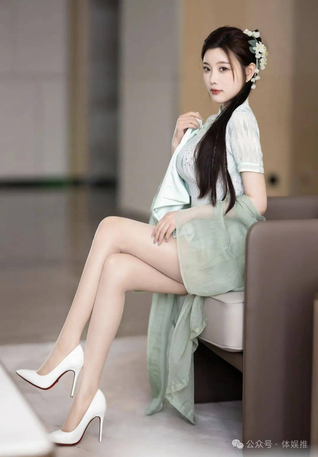 20岁女rapperdisssubs刺激 网络暴力等衍生问题 产品主图