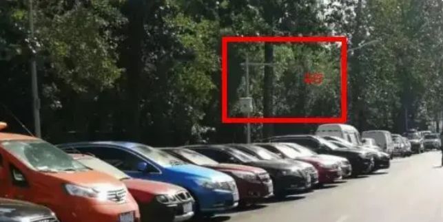 侥幸逃生的司机 相关产品