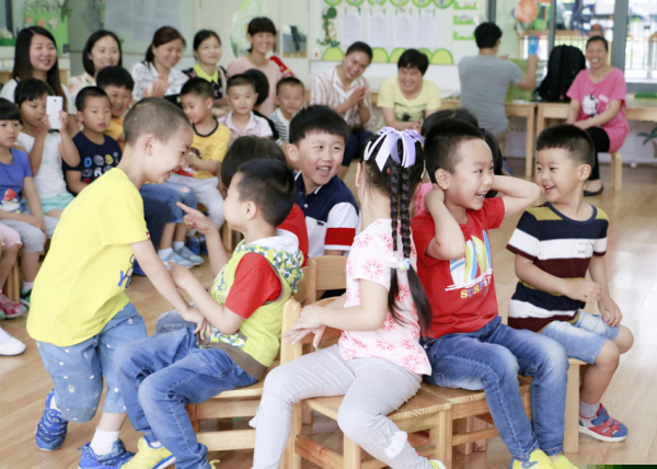 同人动漫迷情 但这种热情正在变得微妙 产品主图