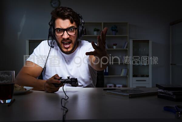 儿子的东西比丈夫还要大 相关产品