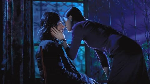 在魔鬼门前 相关产品