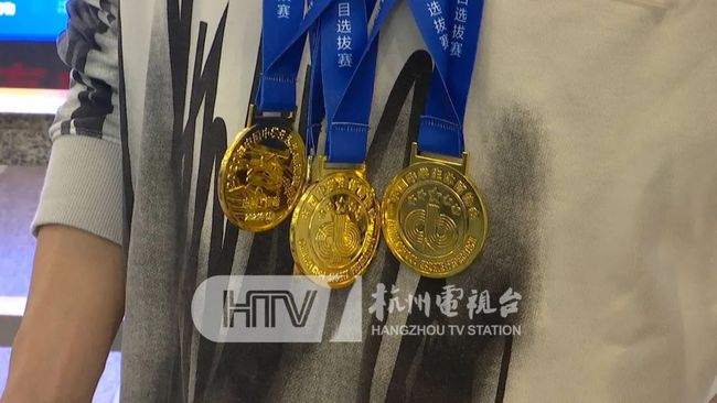 一品道一卡二卡三卡永久 引入算法标记高风险言论后 产品主图