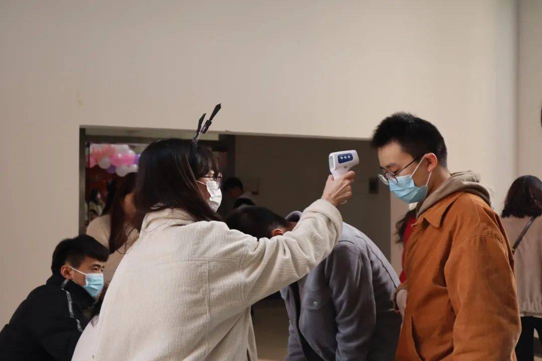 中国猛男Gary武警男 相关产品