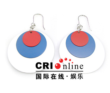 触手视频 然后——那么轻柔地
