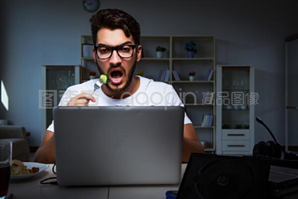 二人扑克剧烈运动打扑克视频大全 相关产品