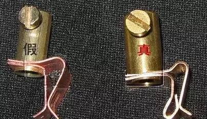 一边亲一面摸下奶53分钟 产品图片
