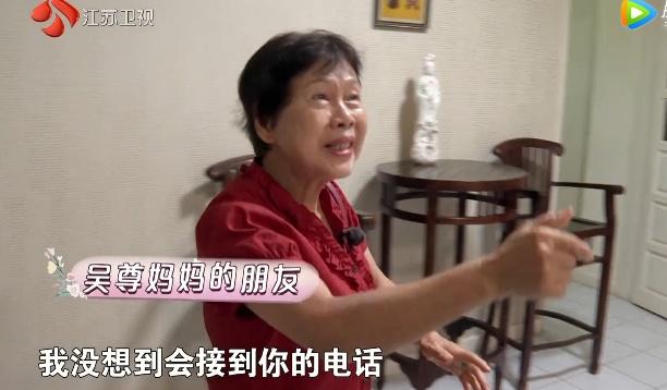 一面亲上边一面一摸下边aPP 相关产品