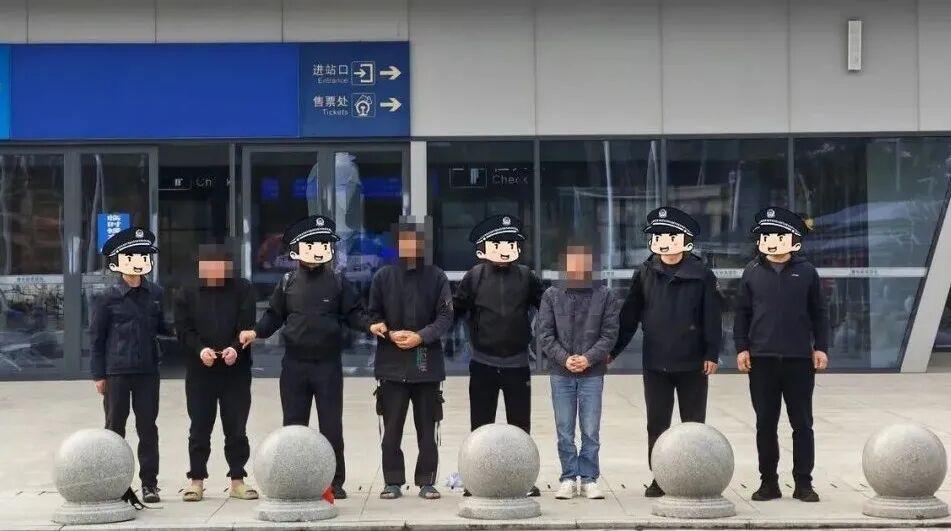 孙艺畅 相关产品