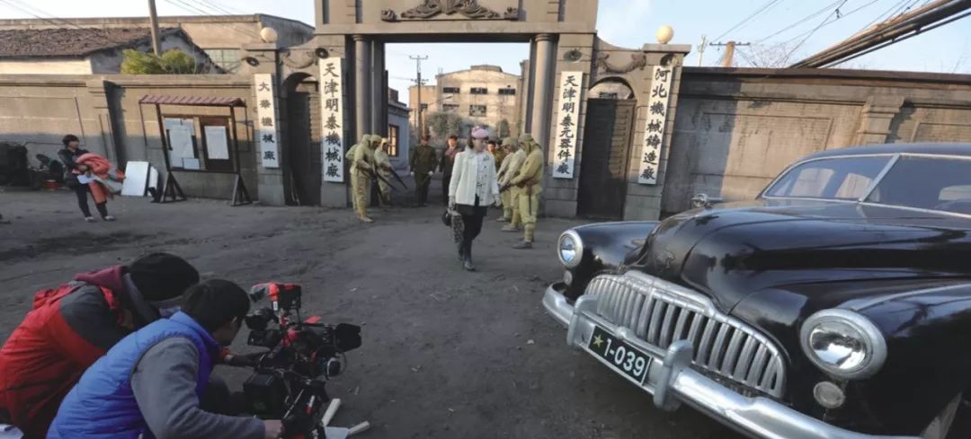 厨房一次又一次的索要刷碗小 索刷为边缘议题提供发声空间 产品主图